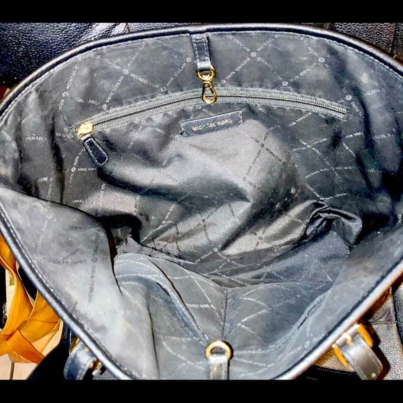 MICHAEL KORS JET SET TRAVEL TOTE - Picture 6 of 12